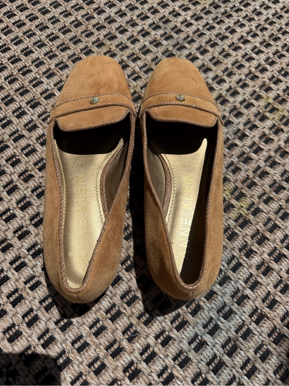 Anne Klein tan Camel Suede Slip-On Loafers with gold crest luxury - Picture 4 of 11